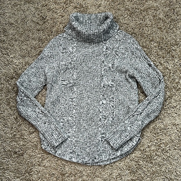 Gap Women’s Black and White Turtleneck Knit Long Sleeve Sweater Size xsmall - Picture 2 of 10